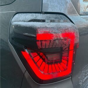 Car Tail Light with Red and Black Design led 4runnner